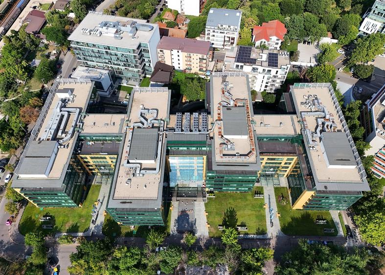 Birou, de 34,186 mp, în P-ta Presei Libere