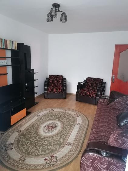Apartament cu 2 camere decomandat în Exterior Vest