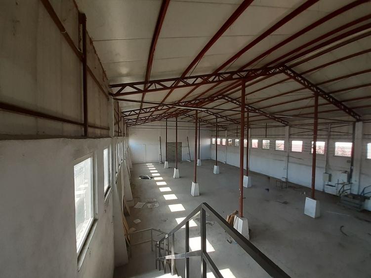 Spațiu industrial, de 750 mp, în Exterior Est