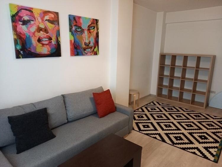 Apartament cu 2 camere decomandat în Tineretului