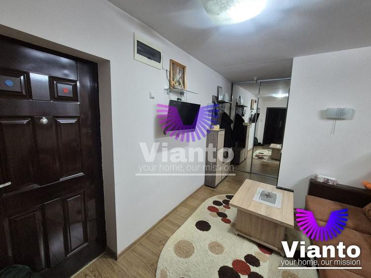 Apartament cu 2 camere semidecomandat, mobilat în Valea Aurie