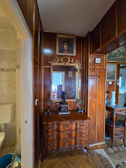 Apartament cu 3 camere decomandat în Gheorghe Lazăr