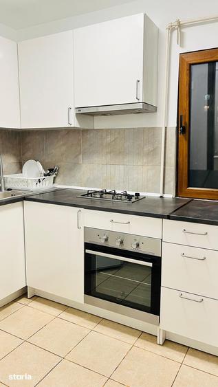 Apartament cu 4 camere, mobilat în 1 Mai
