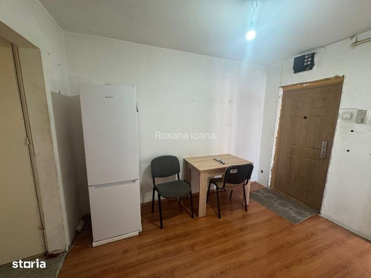 Apartament de renovat, 80mp, bloc cu lift, Sibiu