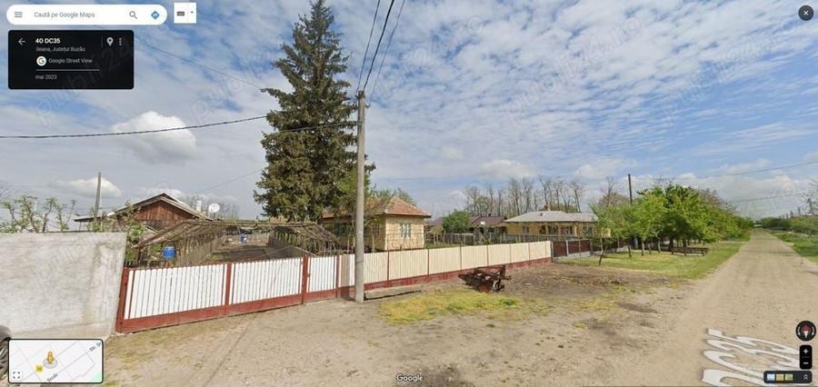 Casă cu 2 camere cu Teren 1900 Mp în Central