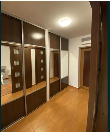 Garsonieră decomandată în Timpuri Noi