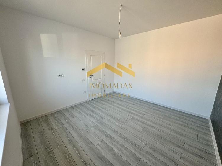 Casă individuală cu 4 camere cu Canalizare în Moșnița Nouă