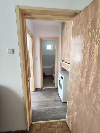 Apartament cu 2 camere decomandat în Lazaret