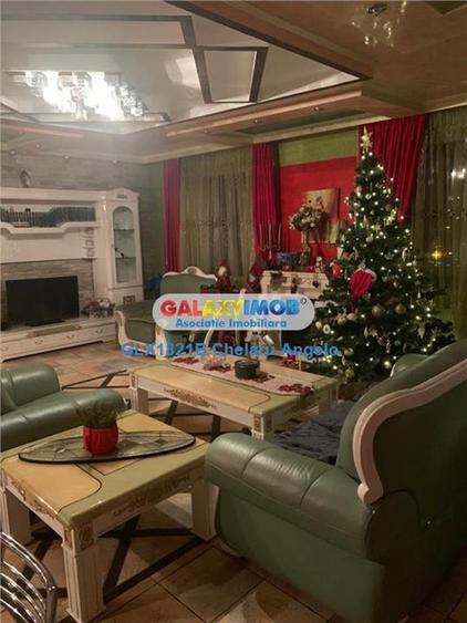 Apartament cu 5 camere decomandat, mobilat în Central