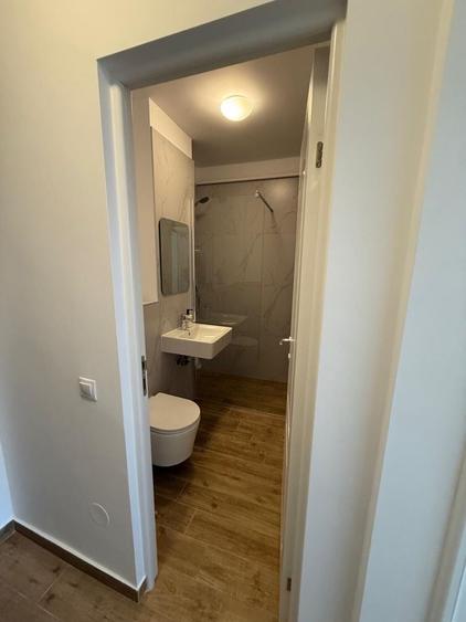 Garsonieră decomandată în Central