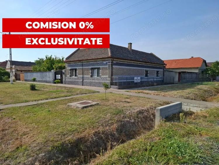 Casă cu 5 camere cu Teren 812 Mp în Central