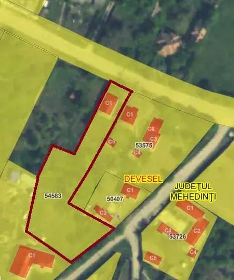 Casă cu 3 camere cu Teren 1853 Mp în Devesel