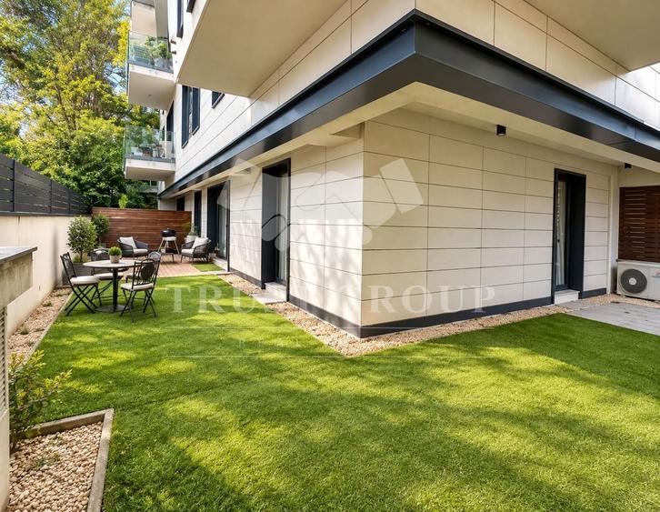 Apartament cu 3 camere semidecomandat în Herăstrău