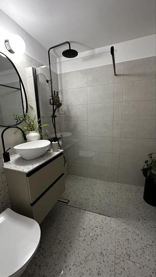 Apartament cu 2 camere semidecomandat în Titan