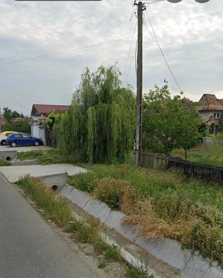 Teren de 9746 mp, în Central