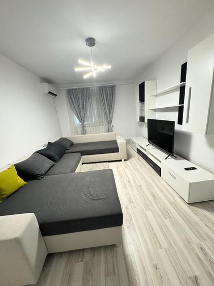 Apartament cu 2 camere decomandat în Dacia