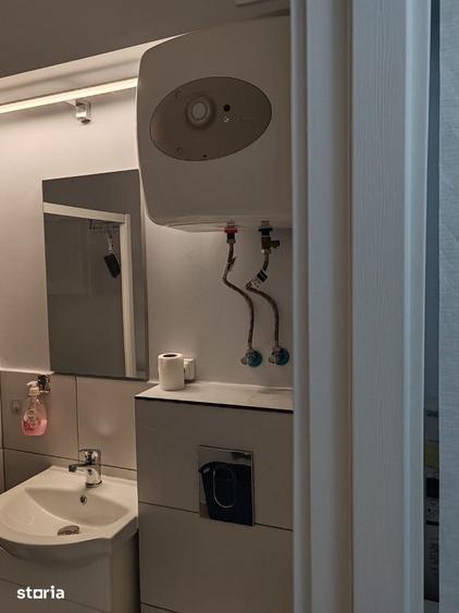 Apartament cu 2 camere semidecomandat în Obor