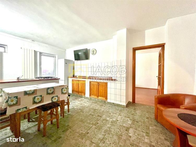 Apartament decomandat, 2 camere, etaj 3, str. Milcov , Bacau - 8