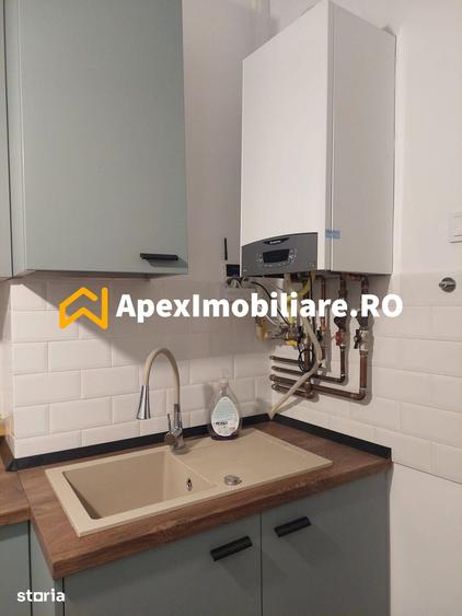 Apartament cu 3 camere semidecomandat în Ștefan cel Mare