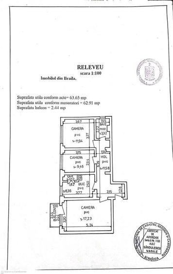 Apartament cu 3 camere decomandat în Viziru 3