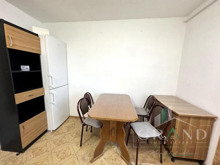 Apartament cu 4 camere decomandat, mobilat în Mănăștur