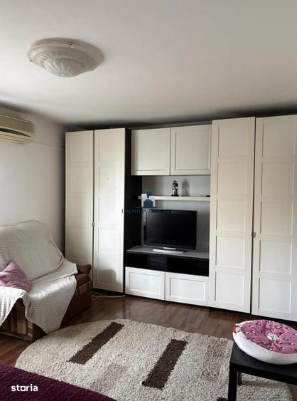 Apartament cu 2 camere decomandat în Berceni