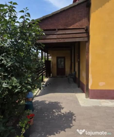 Casa P+1 108 mp | 4 dormitoare | Terasa acoperita | zona - 4
