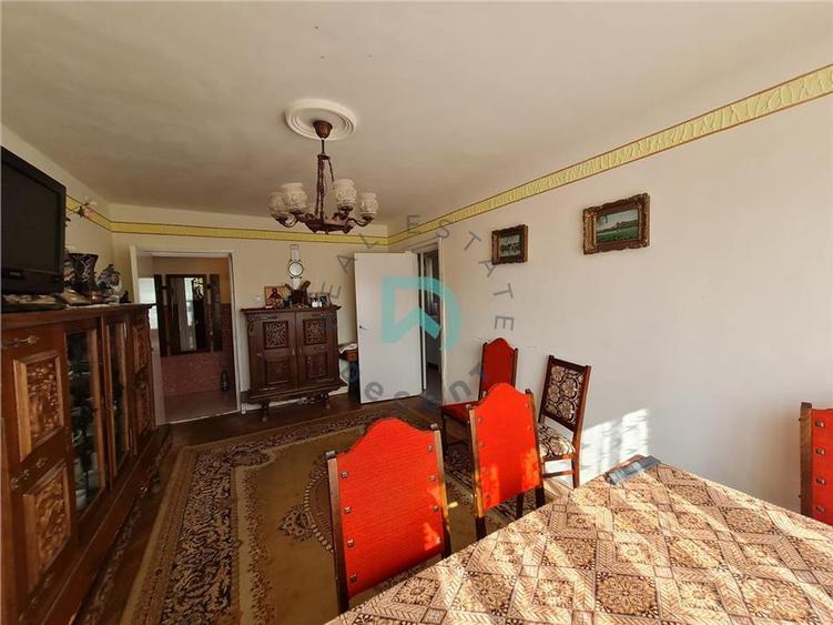 Apartament cu 3 camere circular în Astra