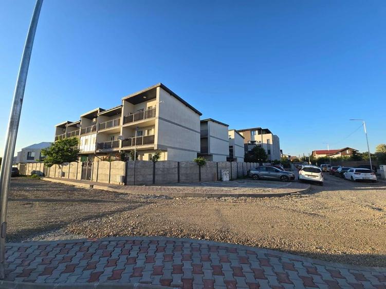 Casă cu 4 camere cu Teren 160 Mp în Central