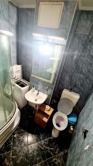 Apartament cu 2 camere decomandat în Titan