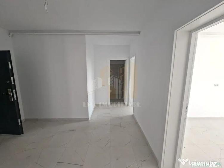 Apartament cu 3 camere decomandat în Sânpetru
