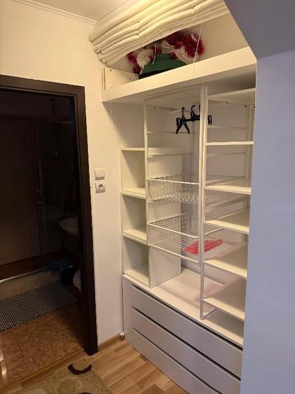 Apartament cu 2 camere semidecomandat, mobilat în Centrul Istoric