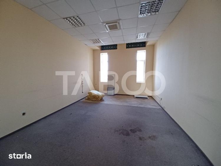 Spațiu comercial, de 750 mp, în Trei Stejari