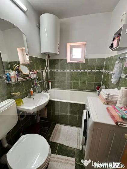 Apartament cu 2 camere semidecomandat în Trușești