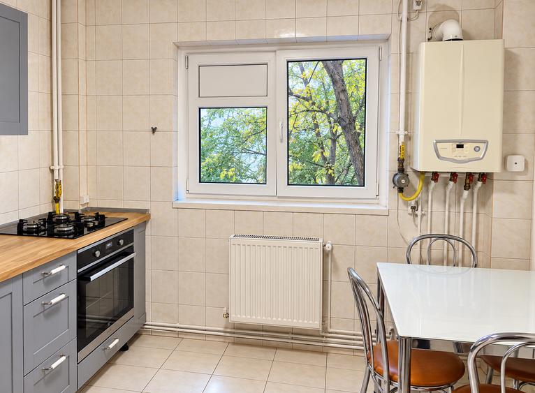 Apartament cu 2 camere decomandat în Dorobanți