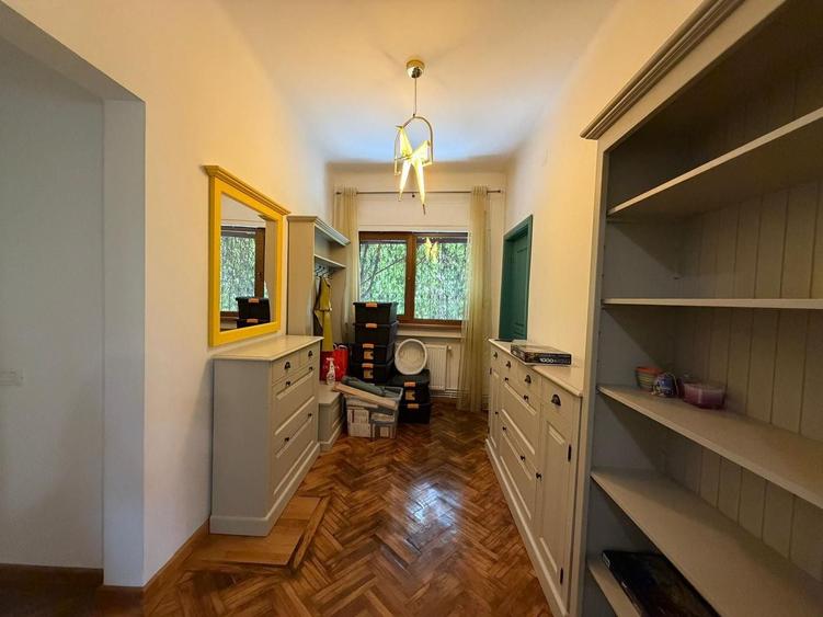 Apartament cu 2 camere decomandat în Armeneasca