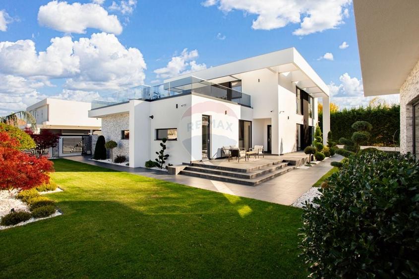Casă individuală cu 5 camere cu Teren 1110 Mp în Aradul Nou