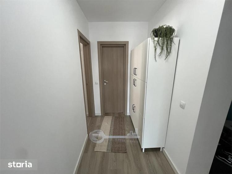 Apartament cu 3 camere în Zona industrială