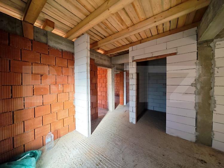 Casă individuală cu 4 camere cu Teren 650 Mp în Paleu