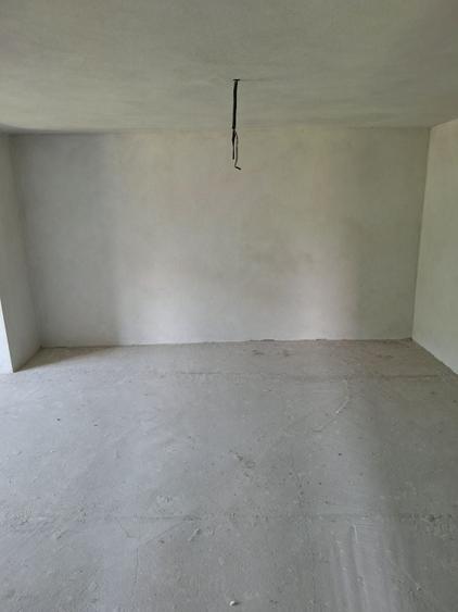 Casă cu 3 camere în Gura Bărbulețului
