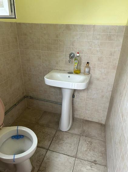 Spațiu comercial, de 70 mp, în Drăgășani