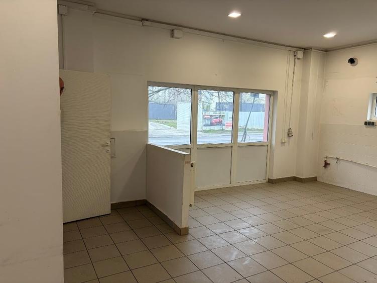 Spațiu comercial, de 74 mp, în Băneasa