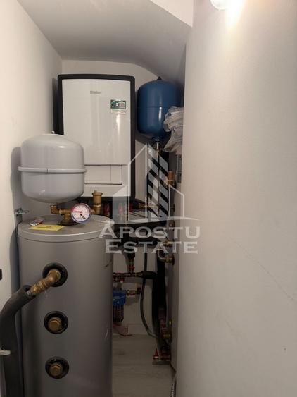 Duplex cu 5 camere cu Canalizare în Mehala
