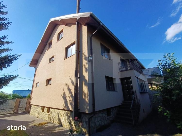 Casă cu 5 camere cu Teren 400 Mp în Obcini