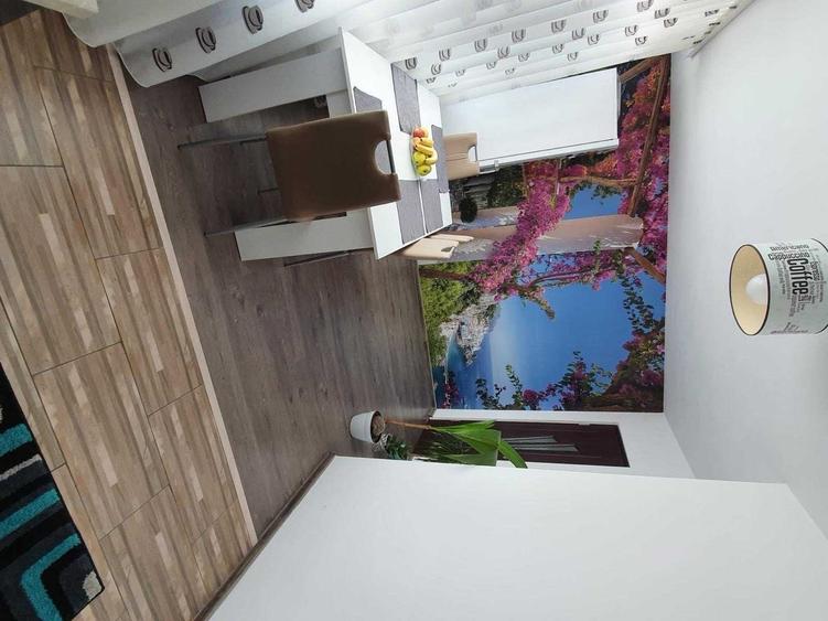 Inchiriez apartament 2 camere - 4