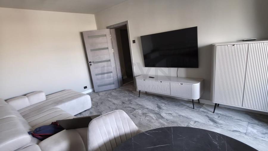 Apartament cu 2 camere decomandat, mobilat în Dorobanți