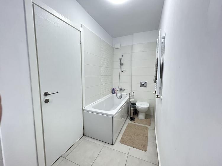 Apartament cu 2 camere decomandat în Lujerului
