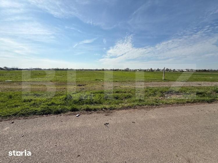 Teren de 1575 mp, în Central