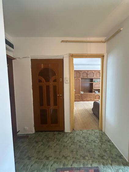 Apartament cu 2 camere decomandat în Trivale