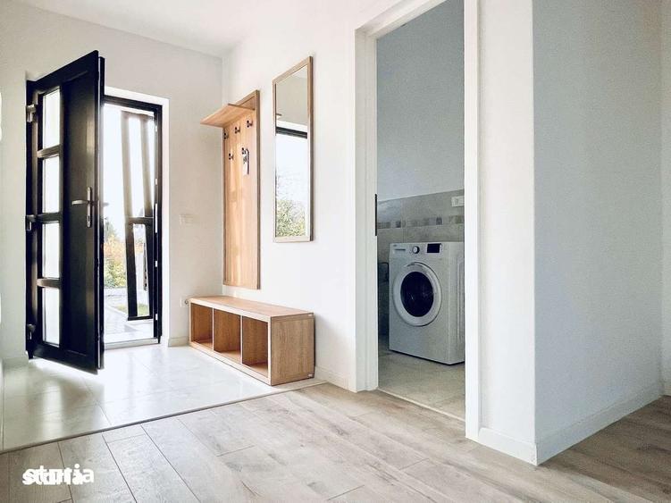 Casă cu 3 camere cu Teren 250 Mp în Ipotești